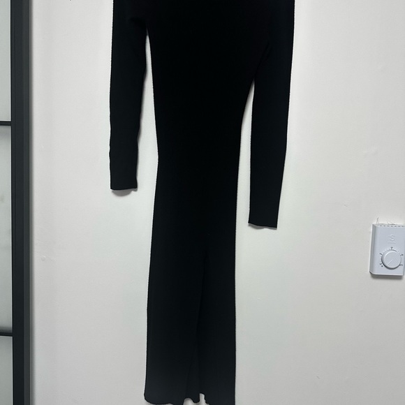 Pink Lily Long Sleeve Ribbed Dress with Slit - Picture 4 of 9